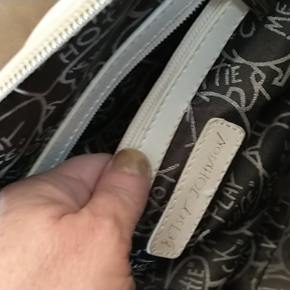 ECU Betsey Johnson Large Rose Crossbody Bag - Picture 16 of 17